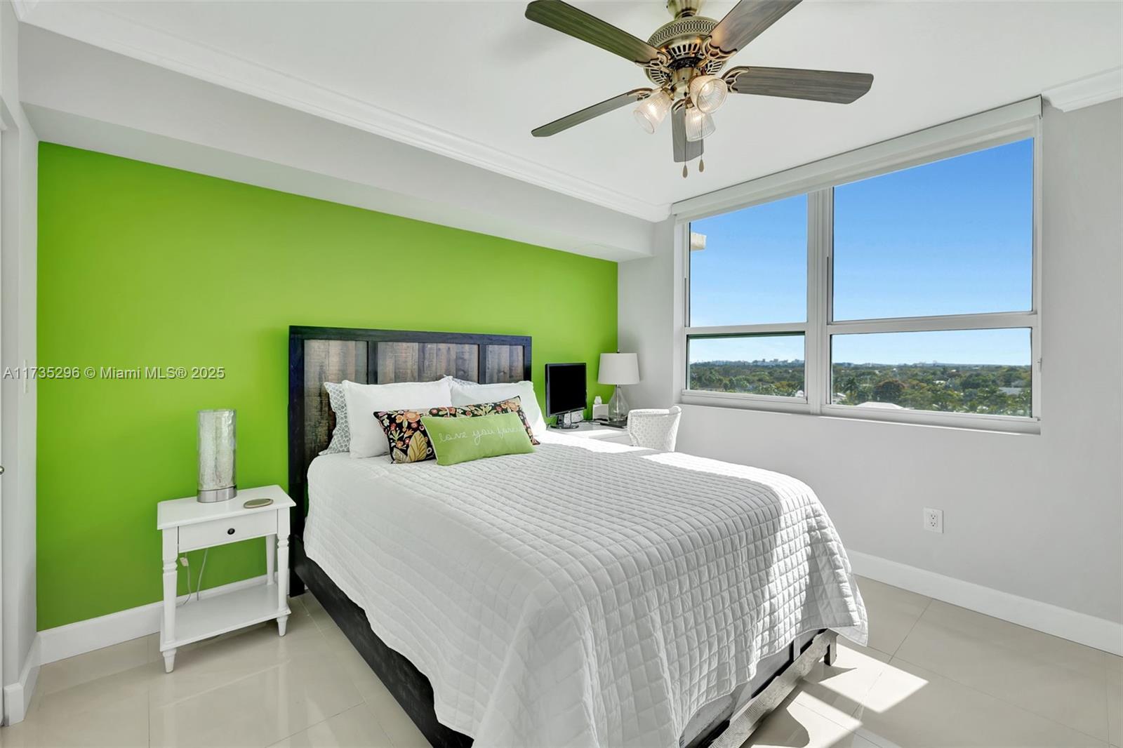 SYMPHONY SOUTH CONDO - Residential