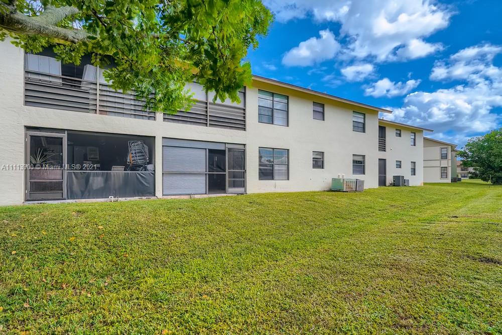 SHERWOOD VILLAGE CONDO - Residential