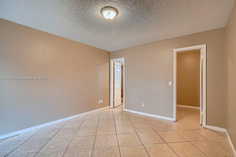 SHERWOOD VILLAGE CONDO - Residential