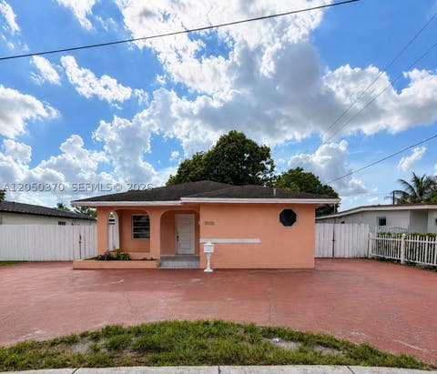 Photo of 6161 E 4th Ave, Hialeah, FL 33013 (MLS # A12050370)