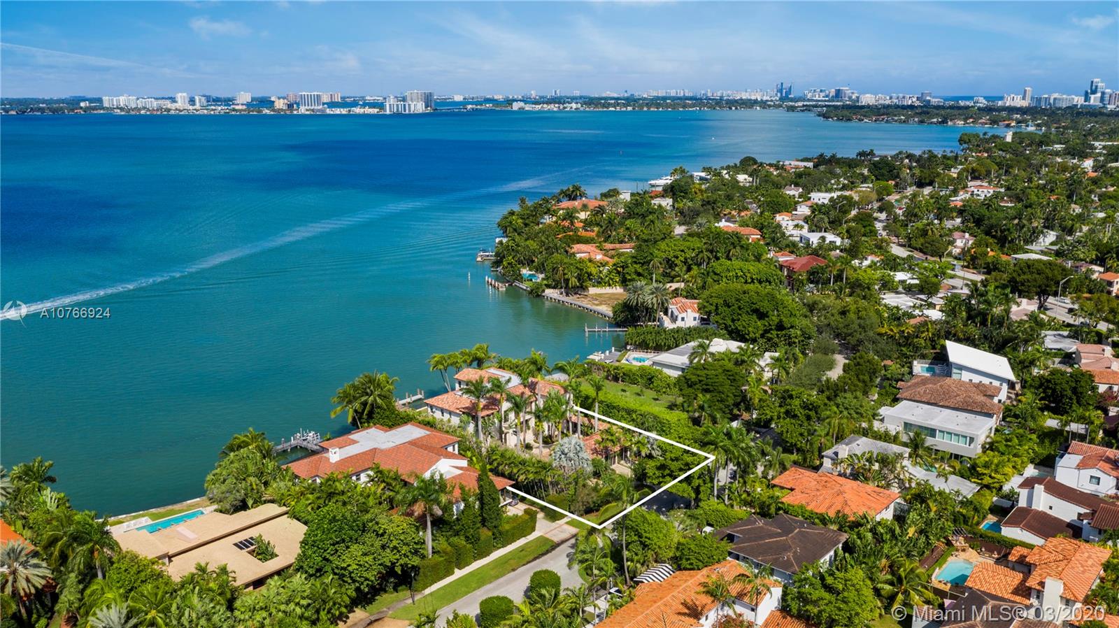 NAUTILUS SUB - Residential