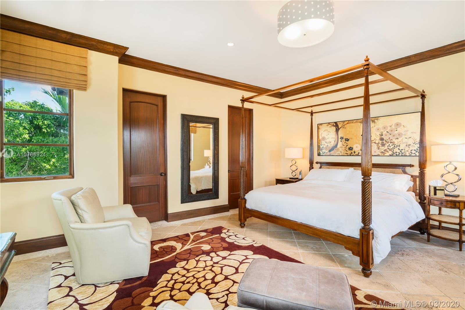 NAUTILUS SUB - Residential