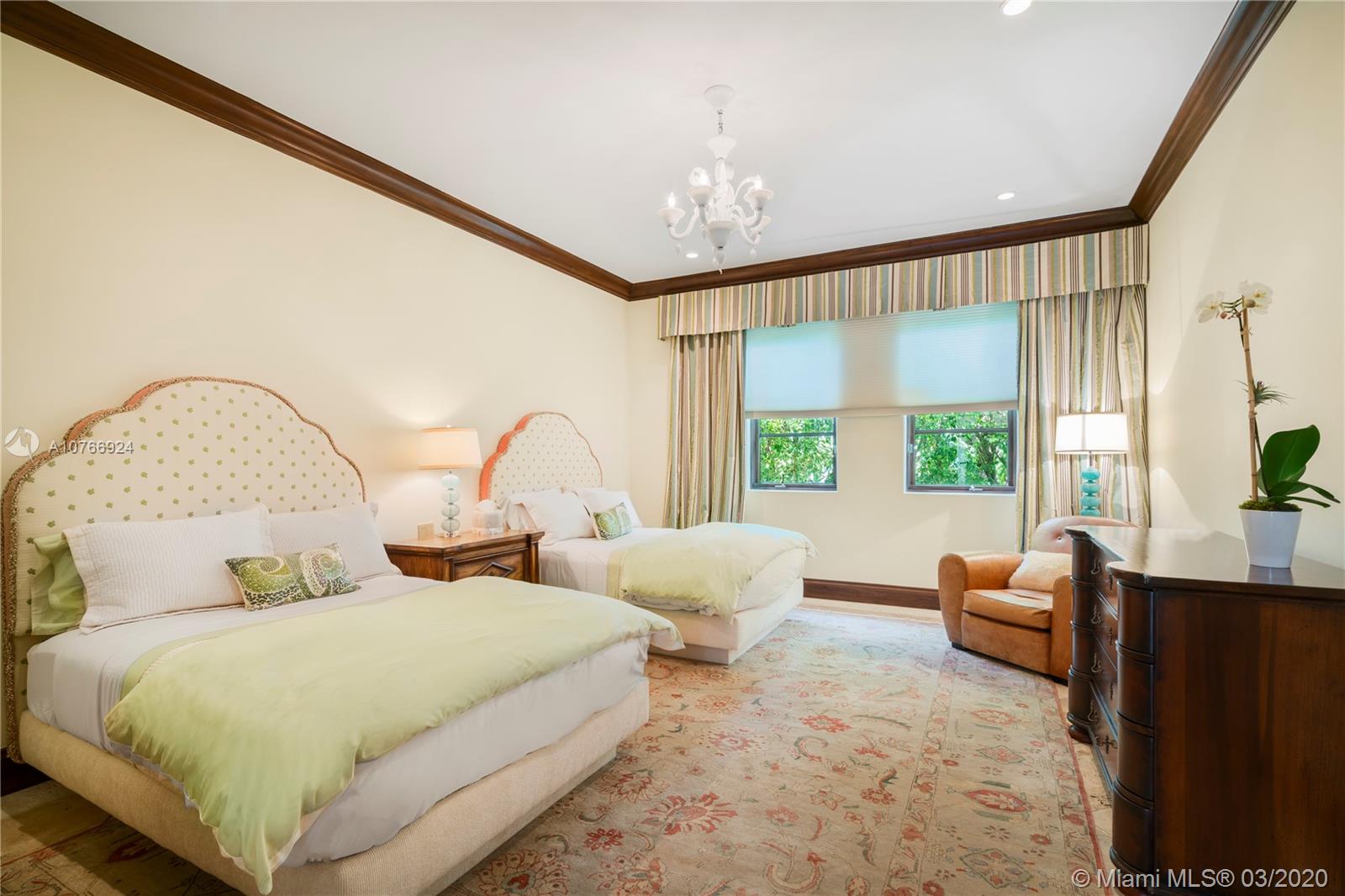 NAUTILUS SUB - Residential