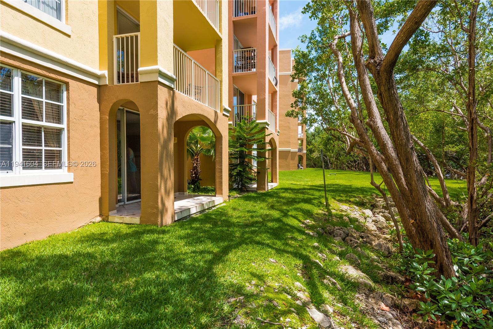 THE YACHT CLUB AT AVENTUR - Residential