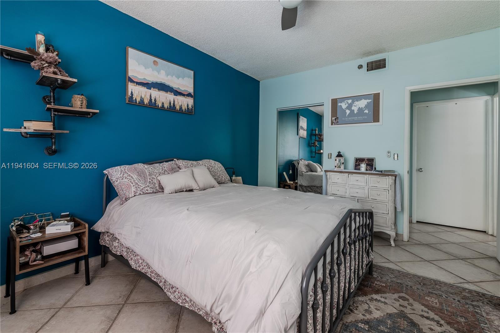 THE YACHT CLUB AT AVENTUR - Residential