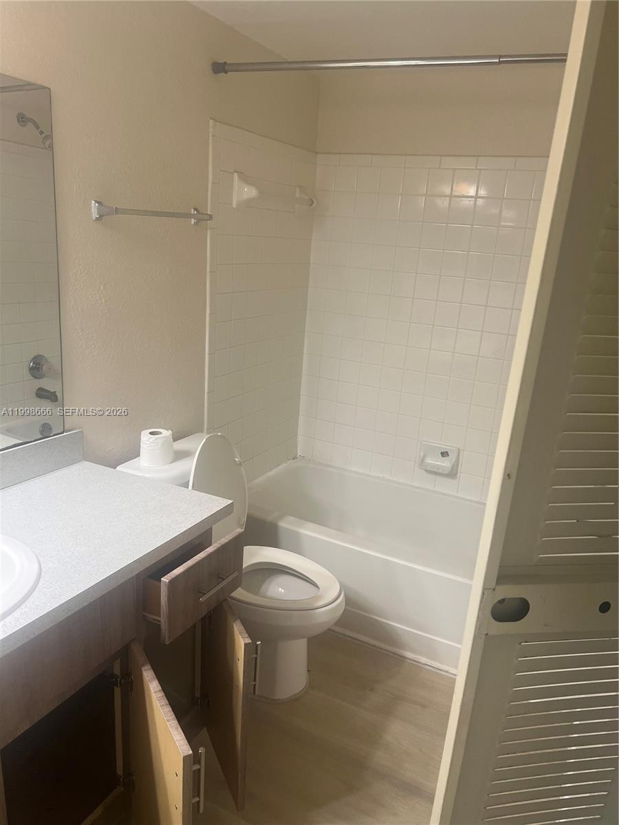 ISLES AT LAGO MAR CONDO - Residential