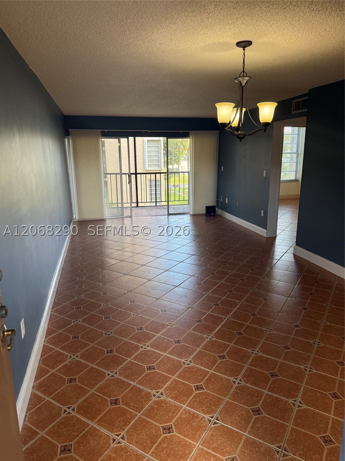 702 NW 87th Ave 213