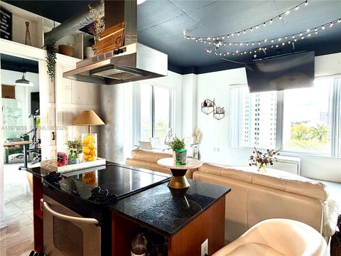 10 SW South River Dr 715 Miami FL 33130