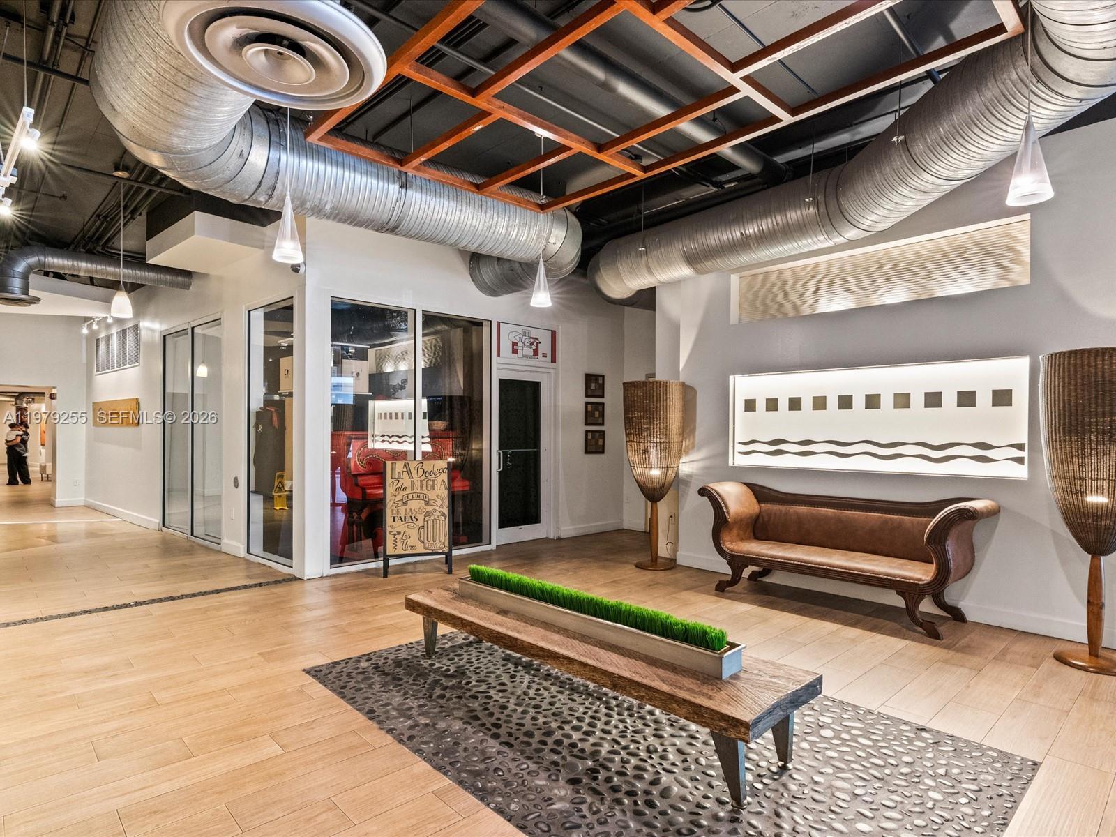 NEO LOFTS CONDO - Residential