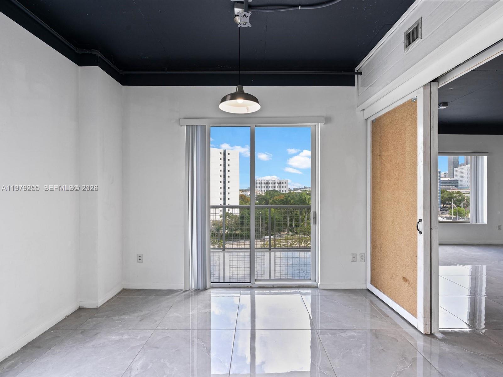 NEO LOFTS CONDO - Residential