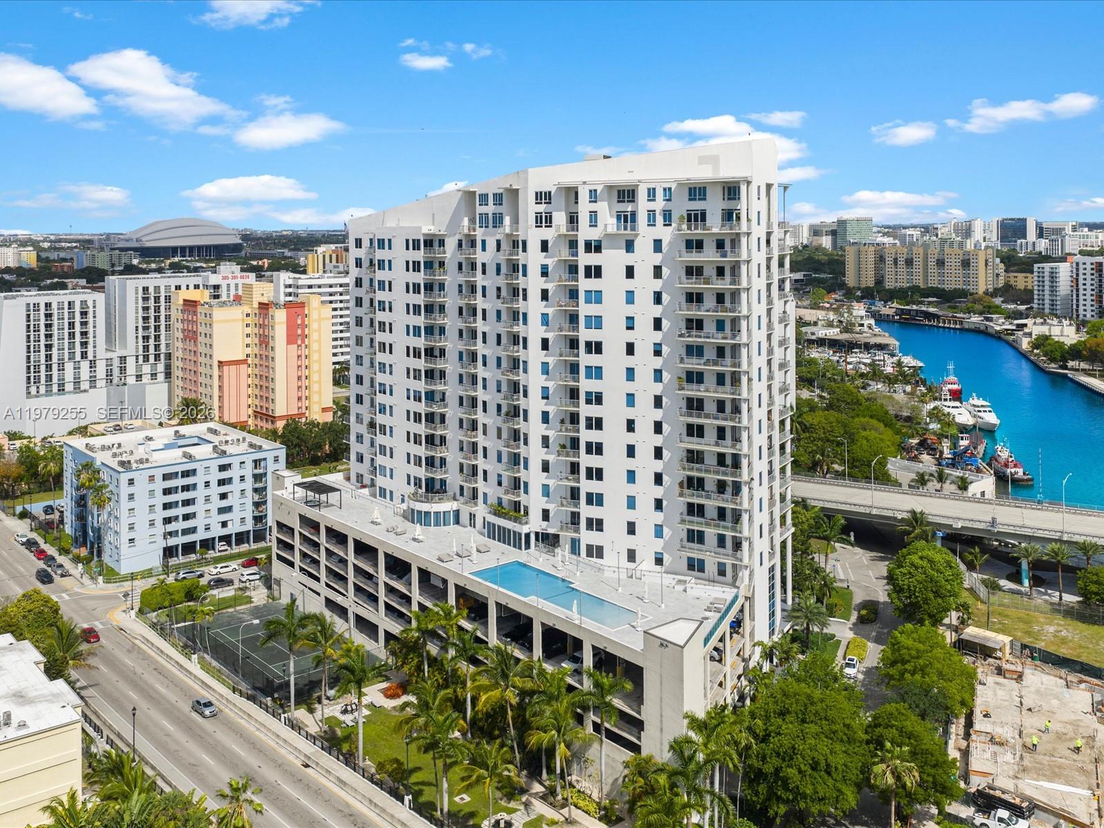 NEO LOFTS CONDO - Residential