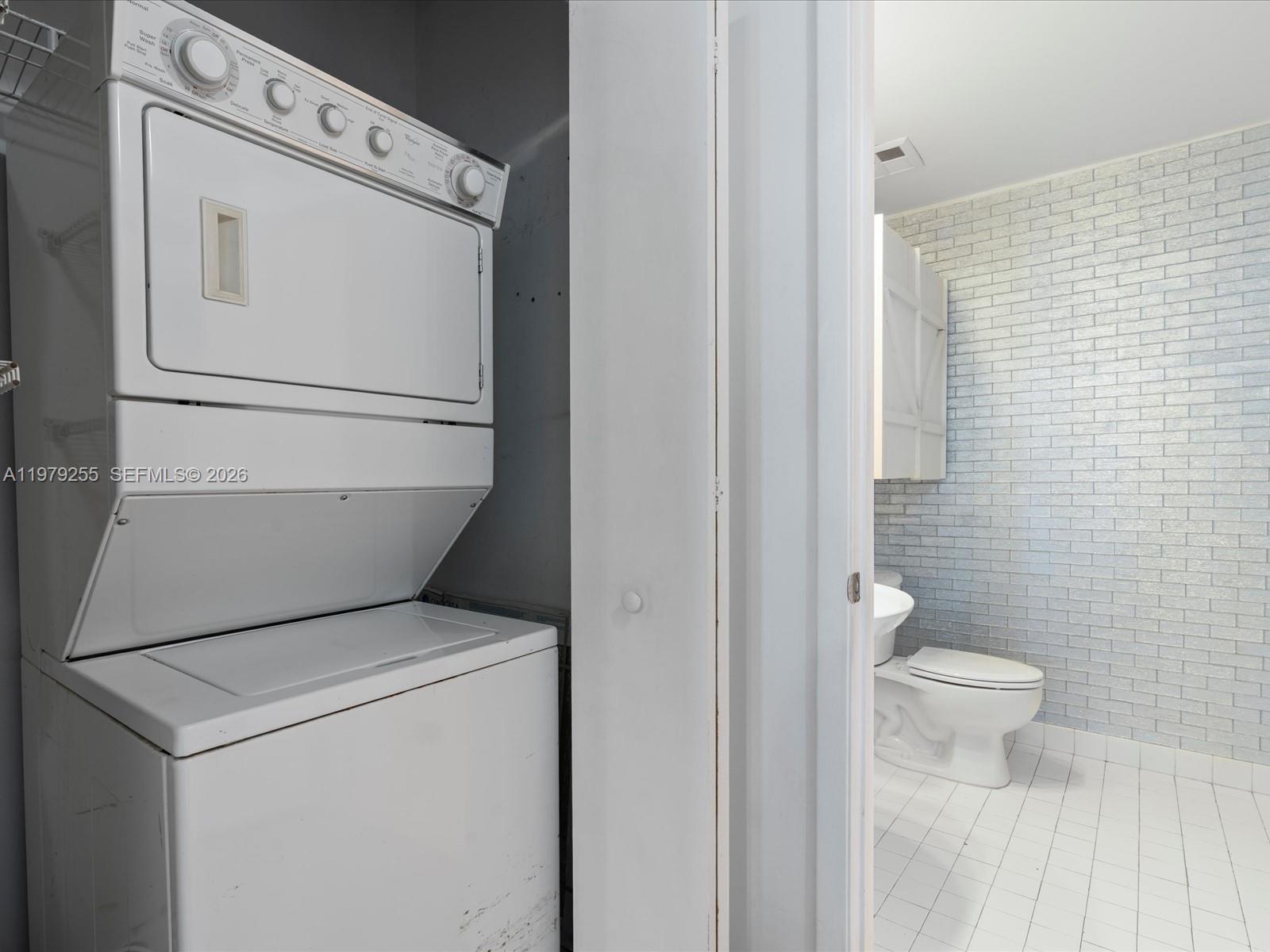 NEO LOFTS CONDO - Residential