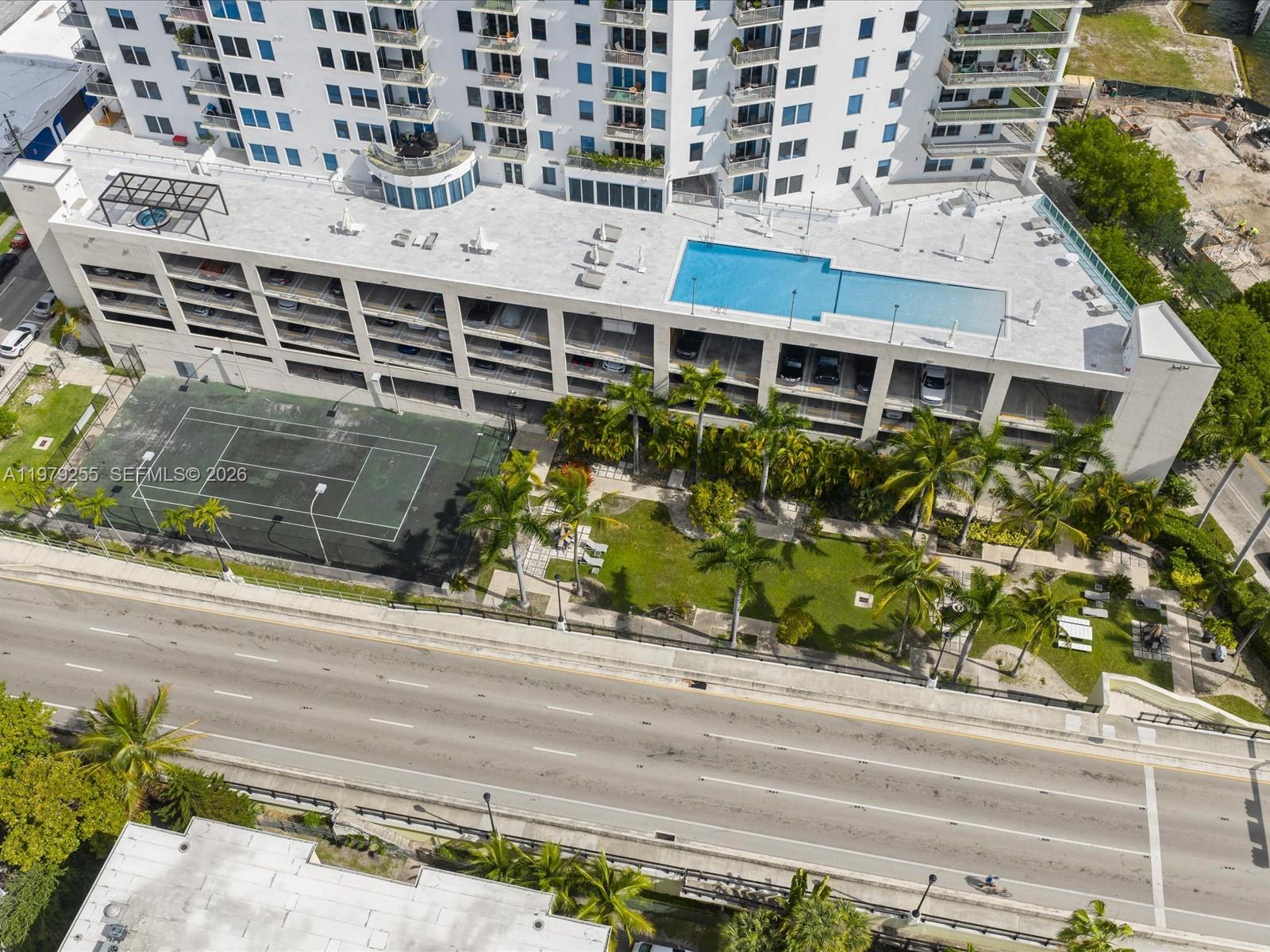 NEO LOFTS CONDO - Residential