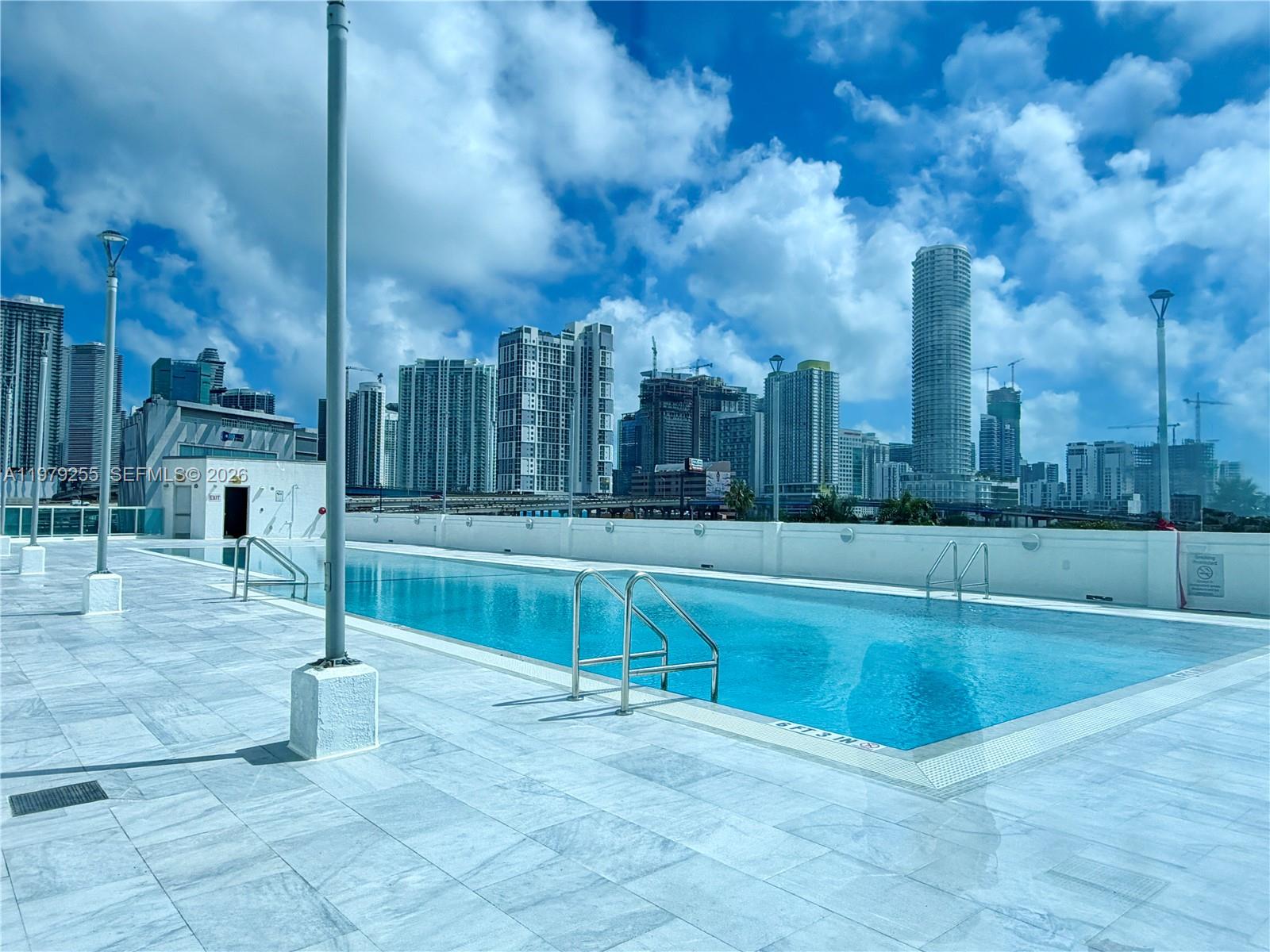 NEO LOFTS CONDO - Residential