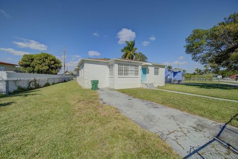 1471 NW 93rd St Miami FL 33147