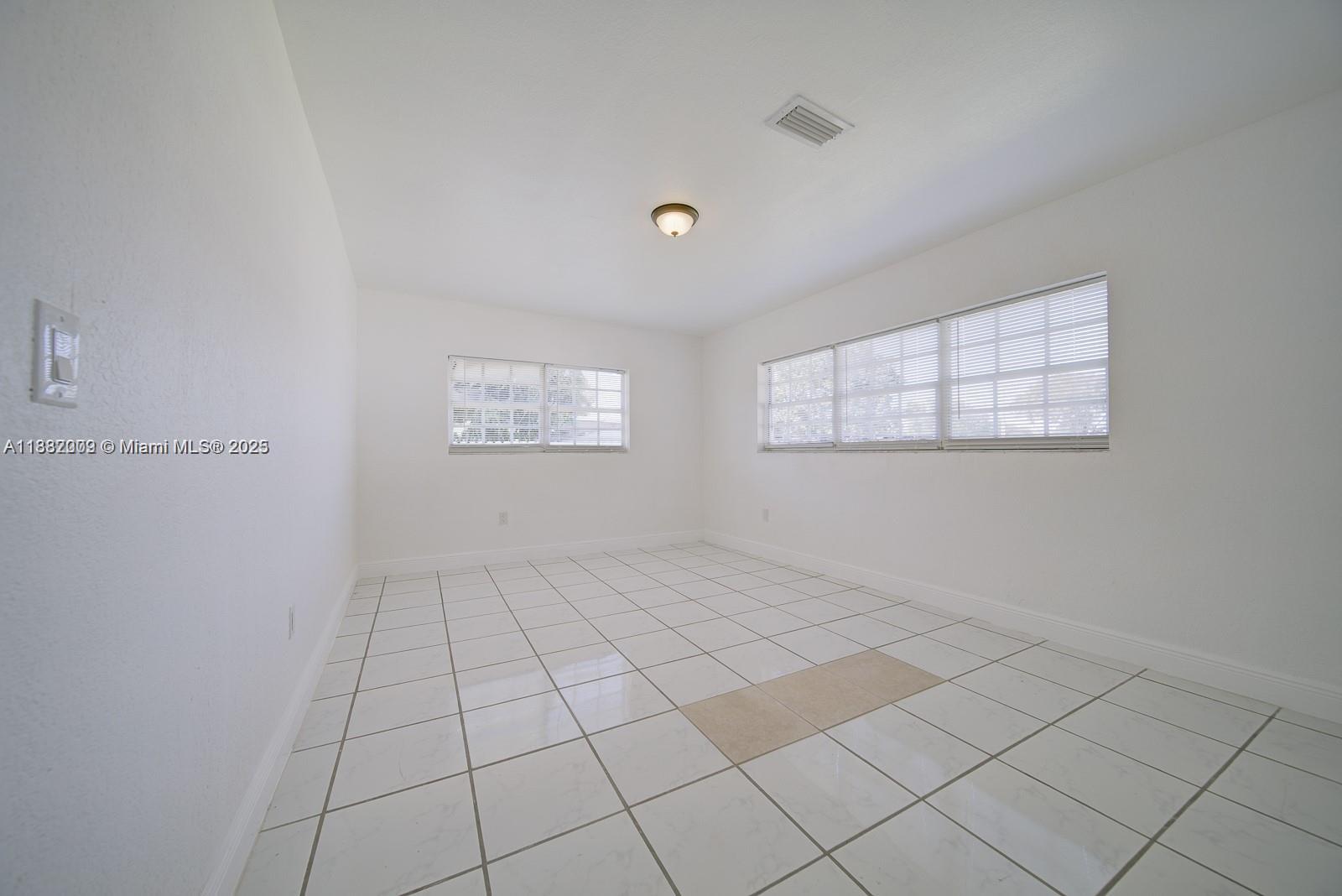 FLAMINGO VILLAGE RESUB - Residential