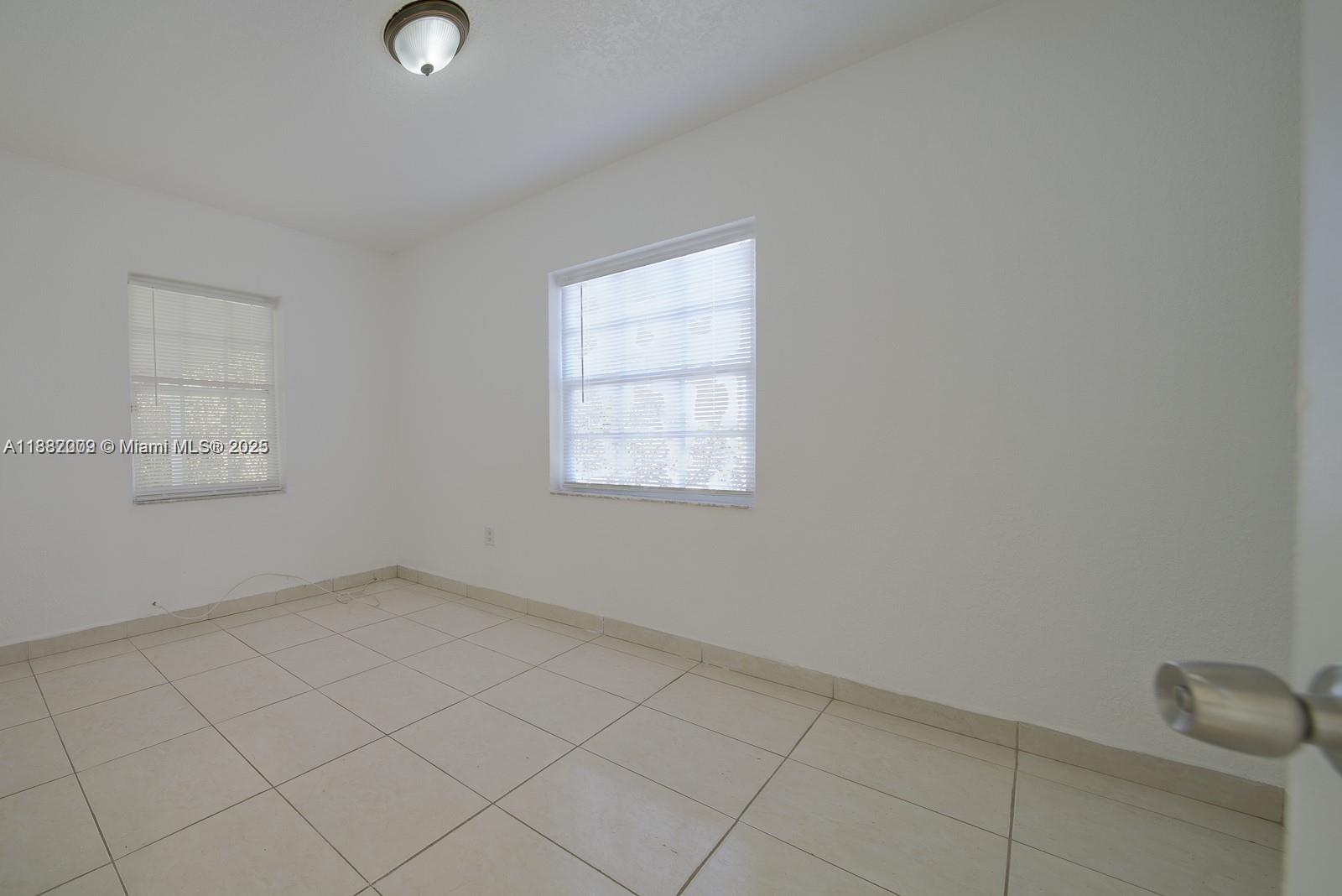 FLAMINGO VILLAGE RESUB - Residential