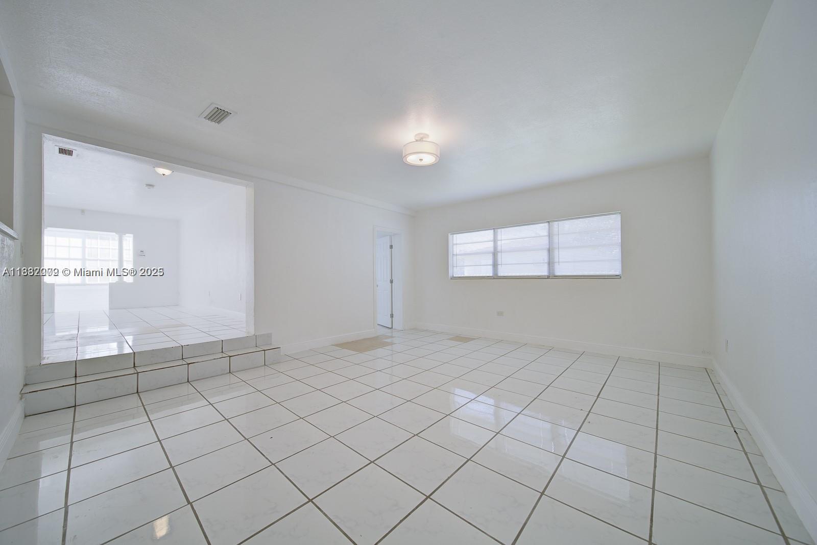 FLAMINGO VILLAGE RESUB - Residential