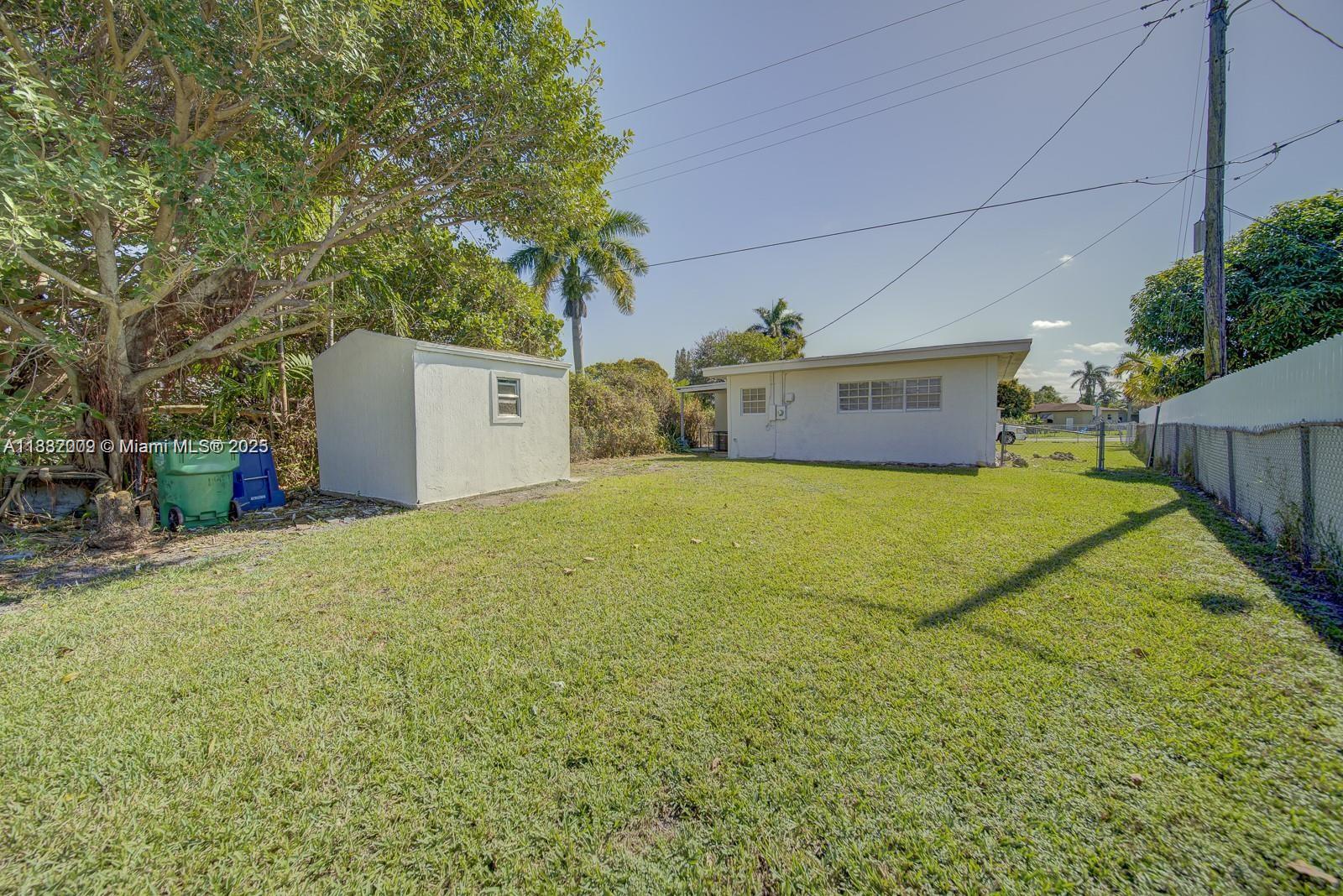 1471 NW 93rd St
