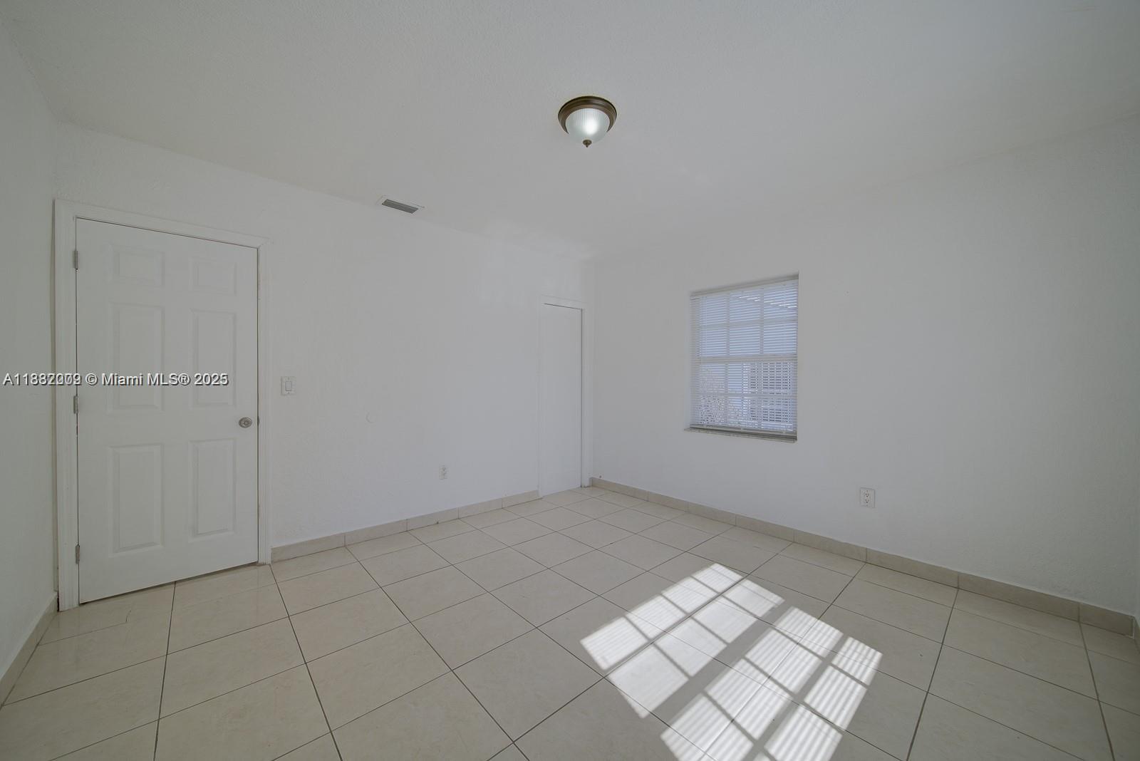 FLAMINGO VILLAGE RESUB - Residential