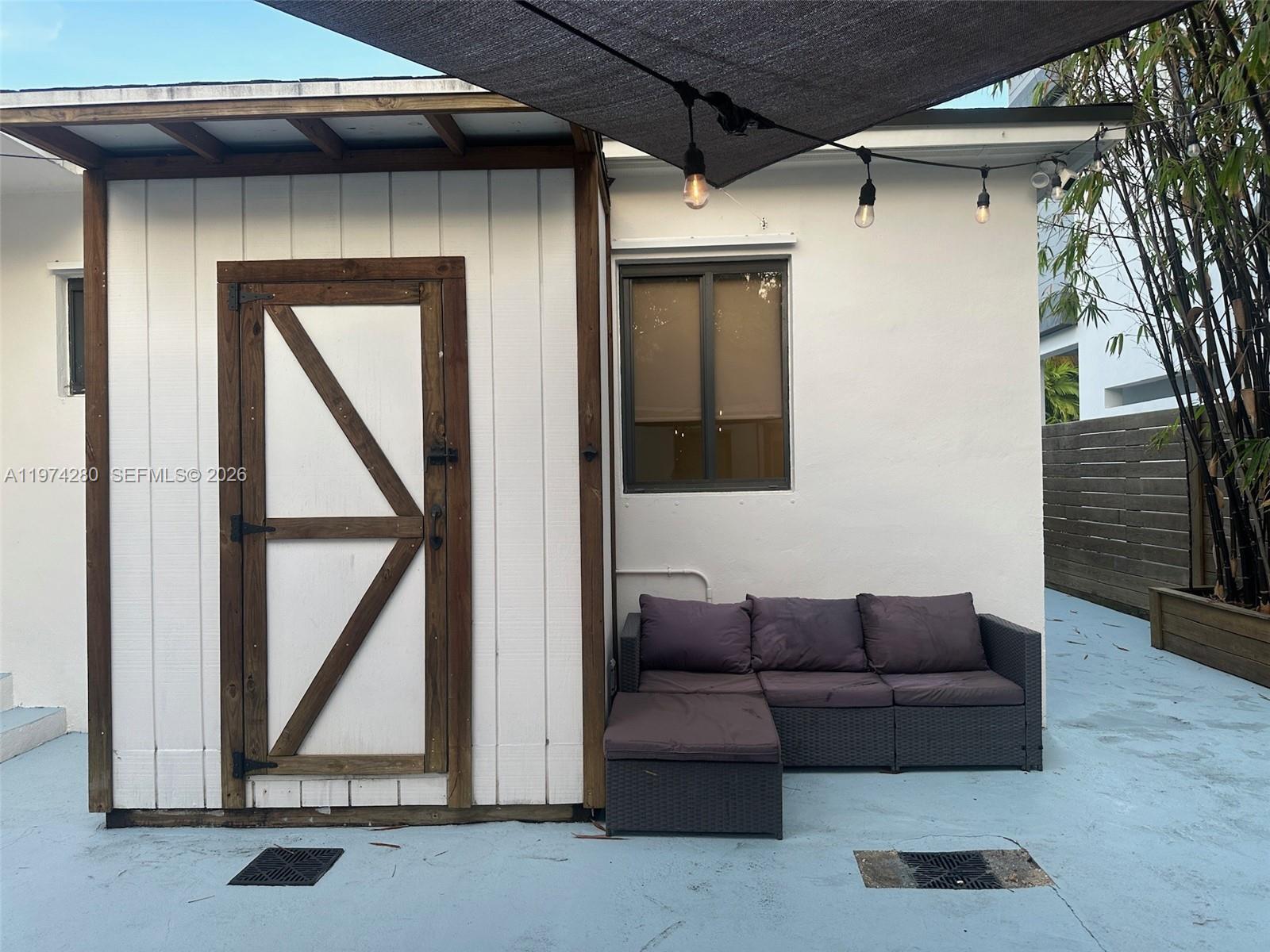 CARTERS ADDN TO C GR - Residential