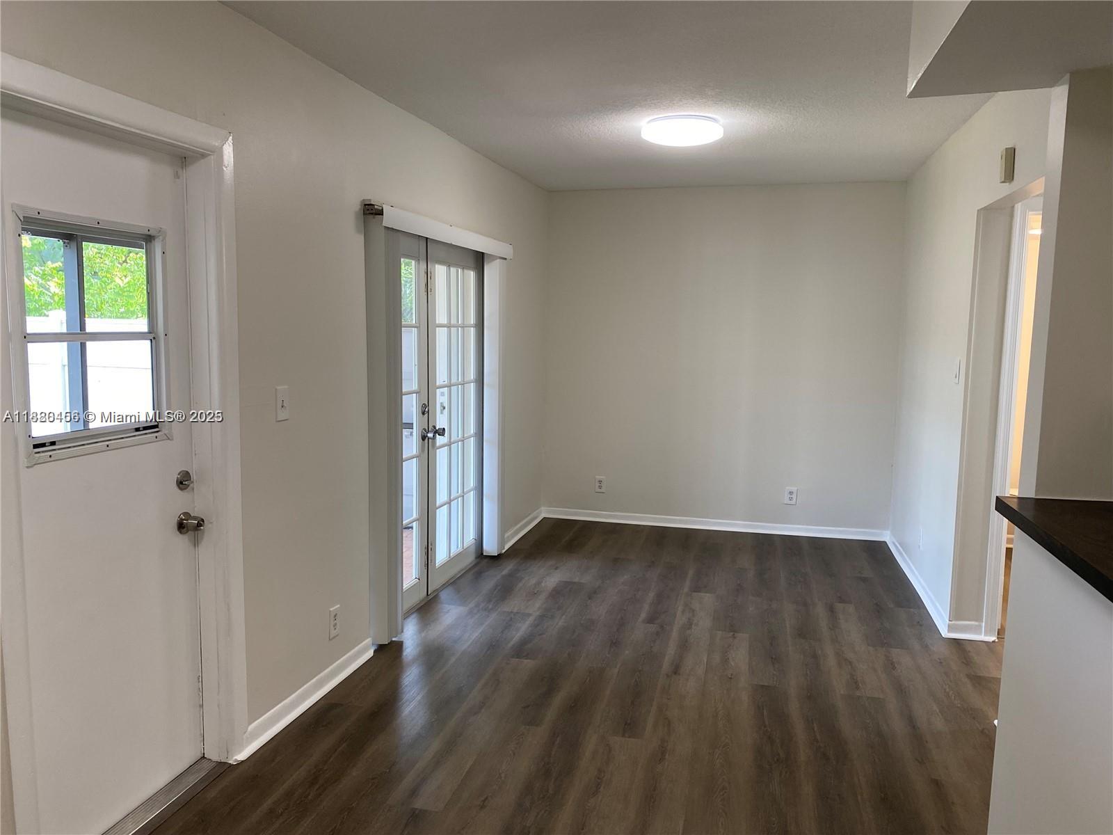 TAM O SHANTER VILLAS SEC - Residential Lease