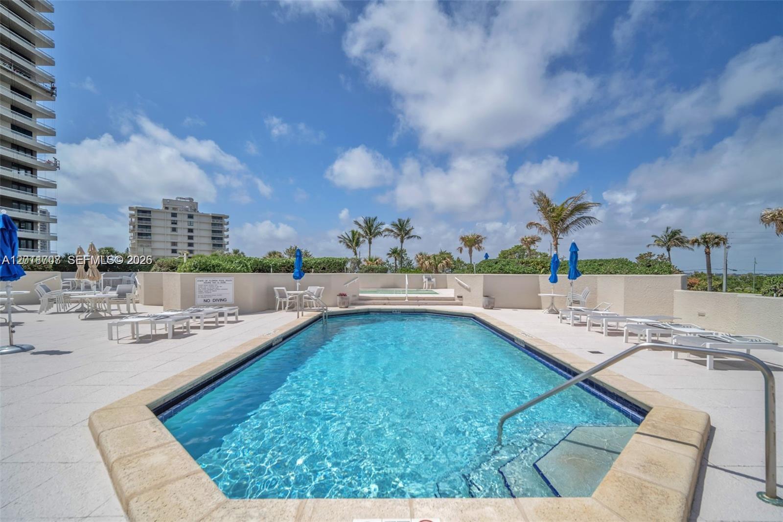 WATER GLADES CONDO - Residential