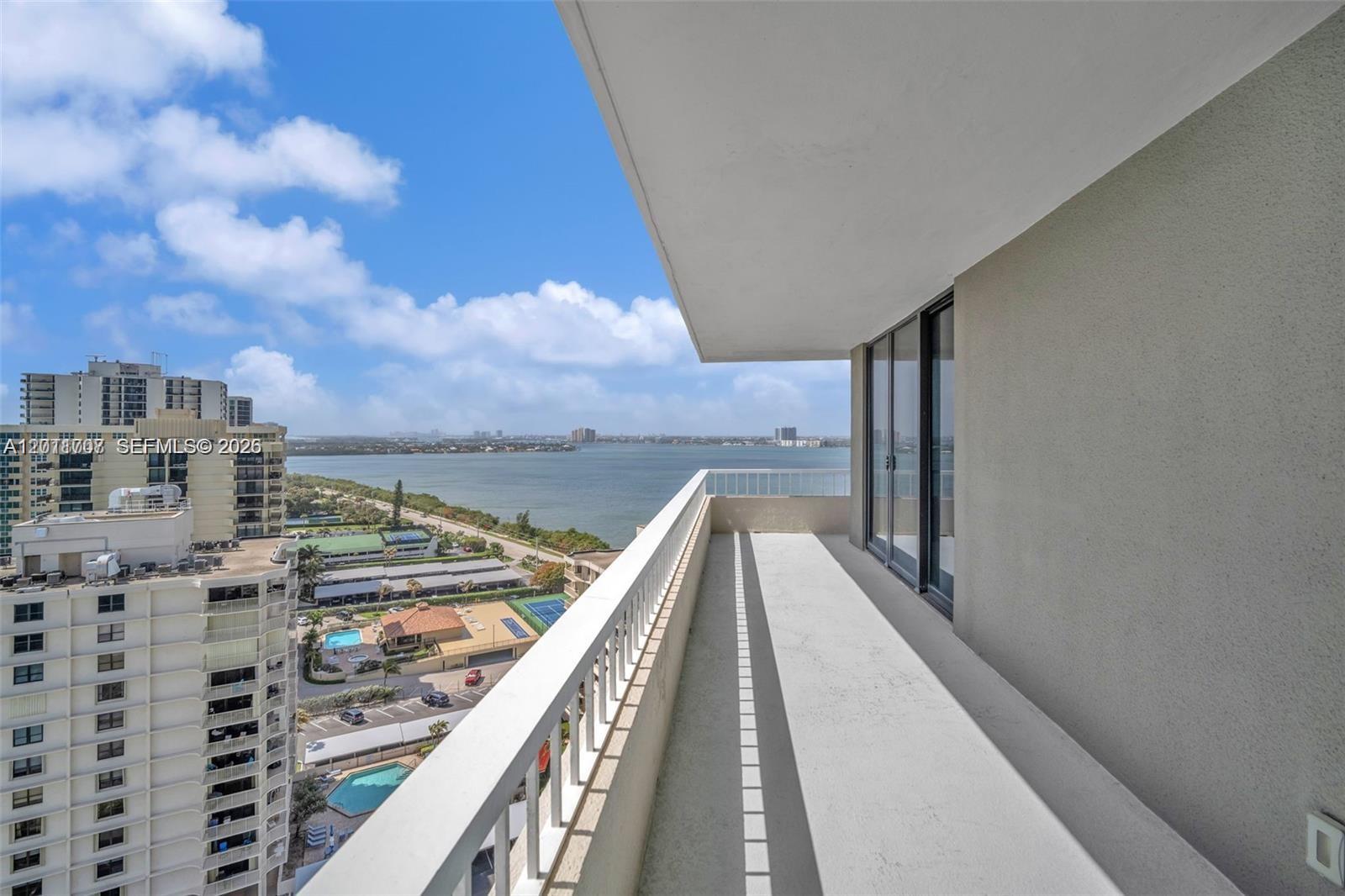 WATER GLADES CONDO - Residential