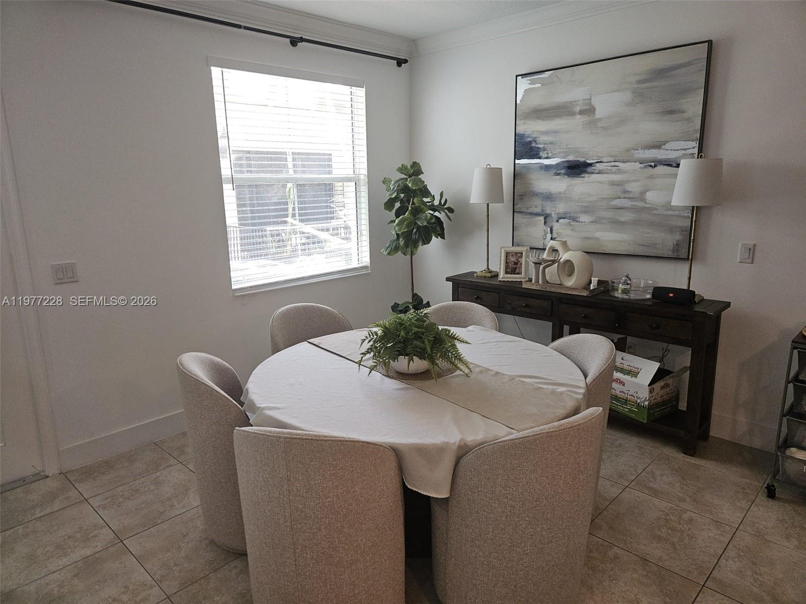 OAKLAND SAWGRASS EXPRESSW - Residential