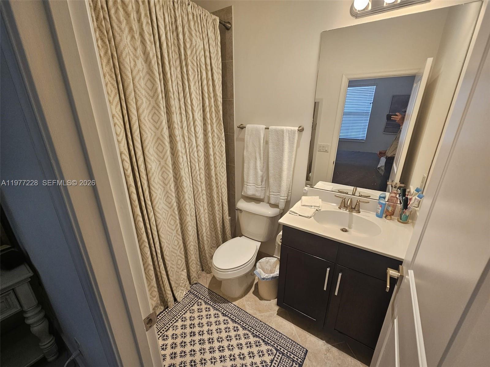 OAKLAND SAWGRASS EXPRESSW - Residential