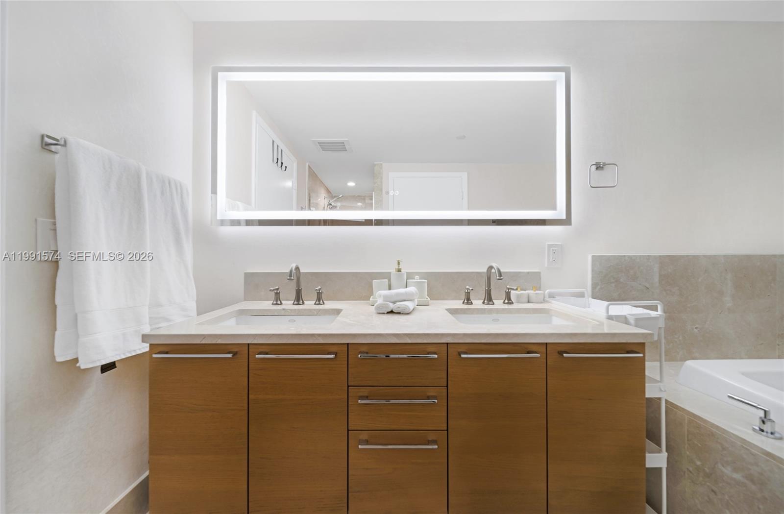 JADE BEACH CONDO - Residential