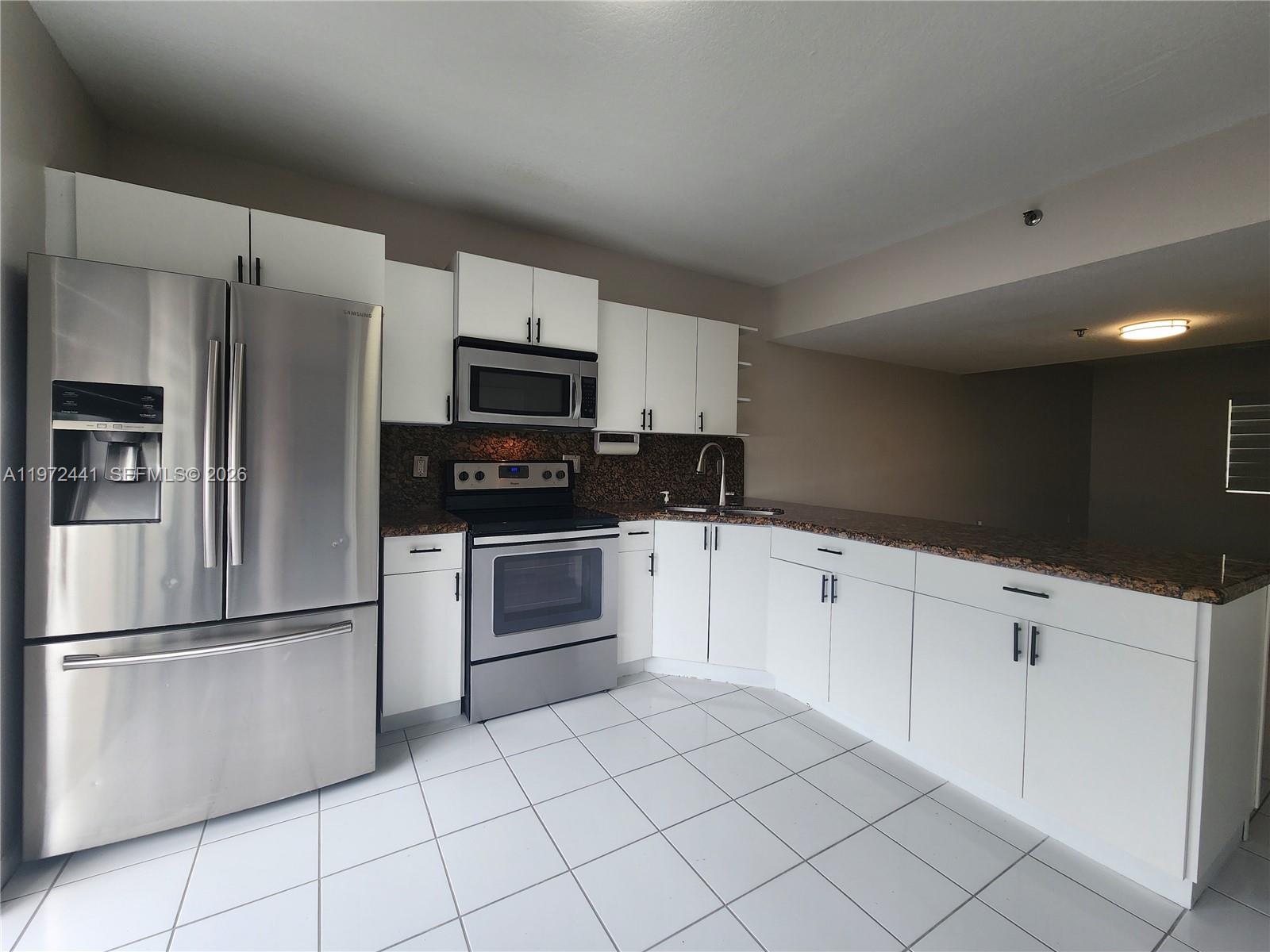 MISTY POINT VILLAS CONDO - Residential