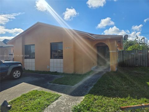 20702 SW 121st Ct . Miami FL 33177
