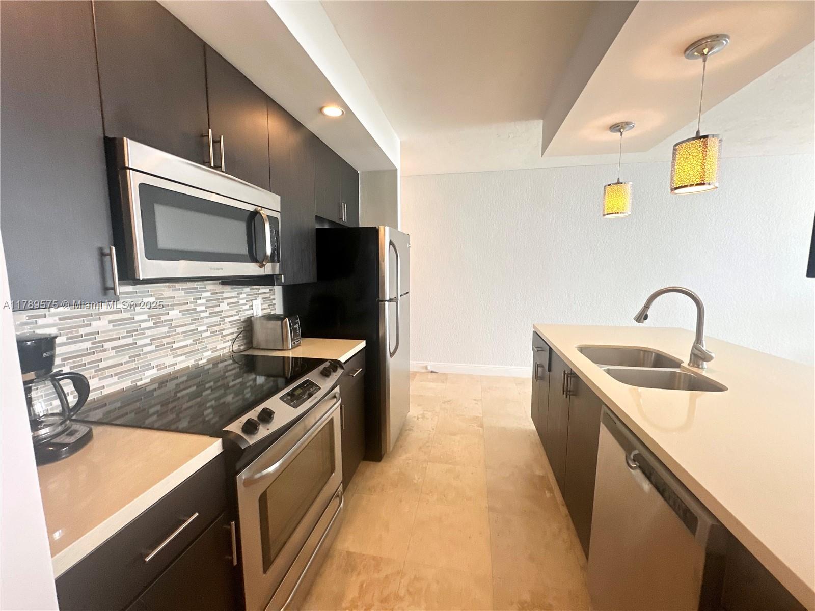 TIDES ON HOLLYWOOD BEACH - Residential