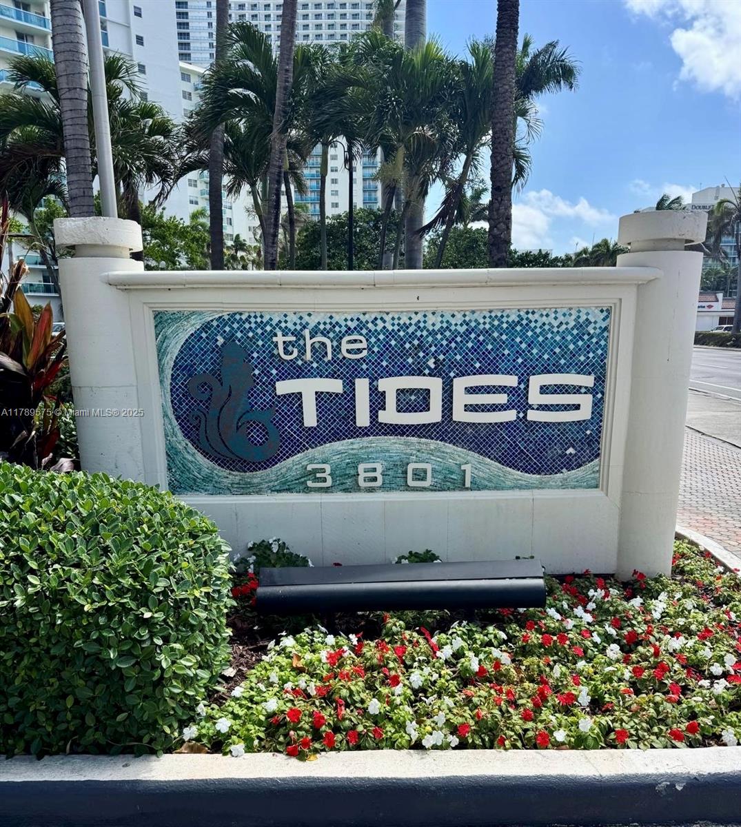TIDES ON HOLLYWOOD BEACH - Residential
