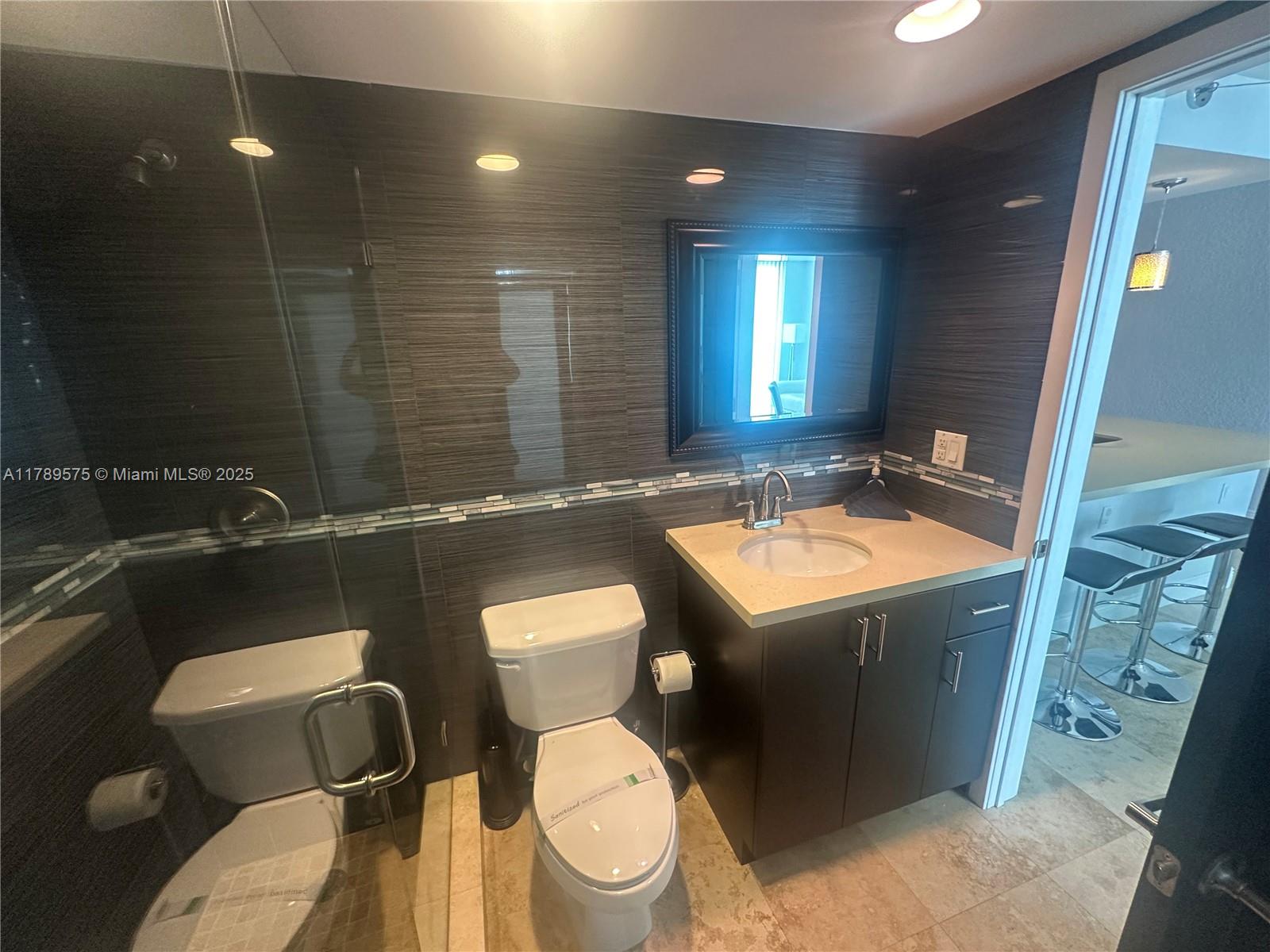TIDES ON HOLLYWOOD BEACH - Residential