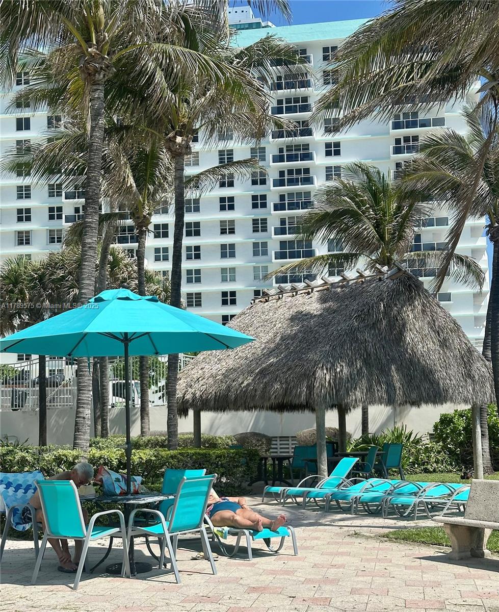 TIDES ON HOLLYWOOD BEACH - Residential
