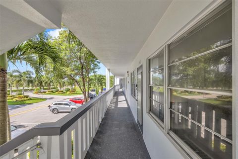 A home in Deerfield Beach