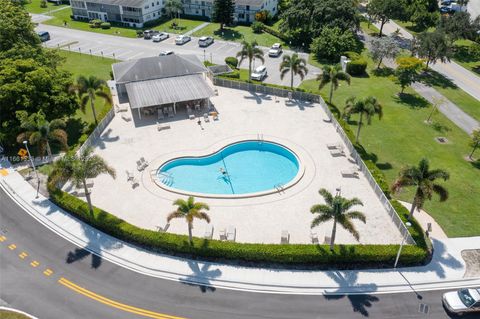 A home in Deerfield Beach