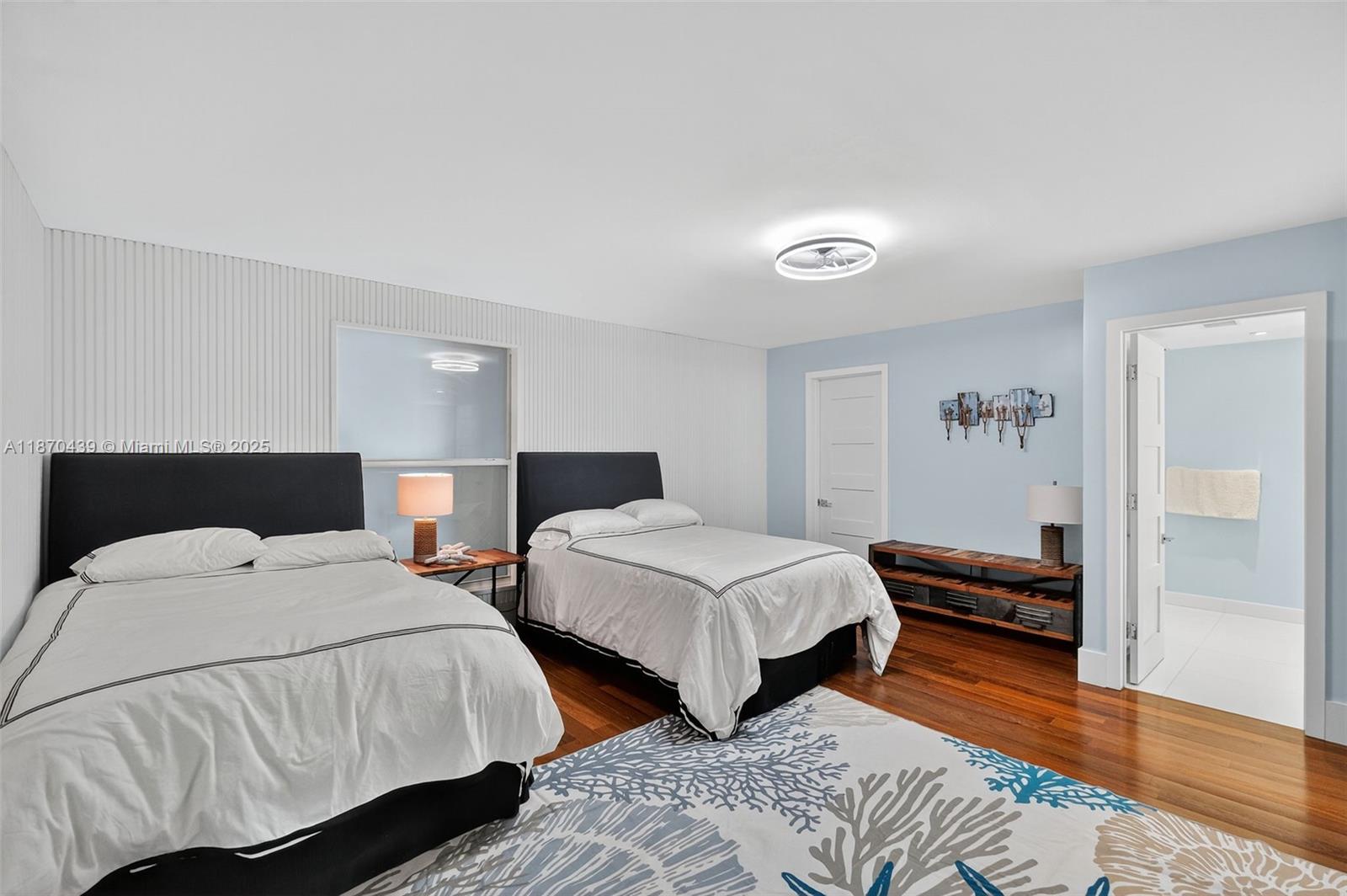 MAR-AZUL CONDO - Residential