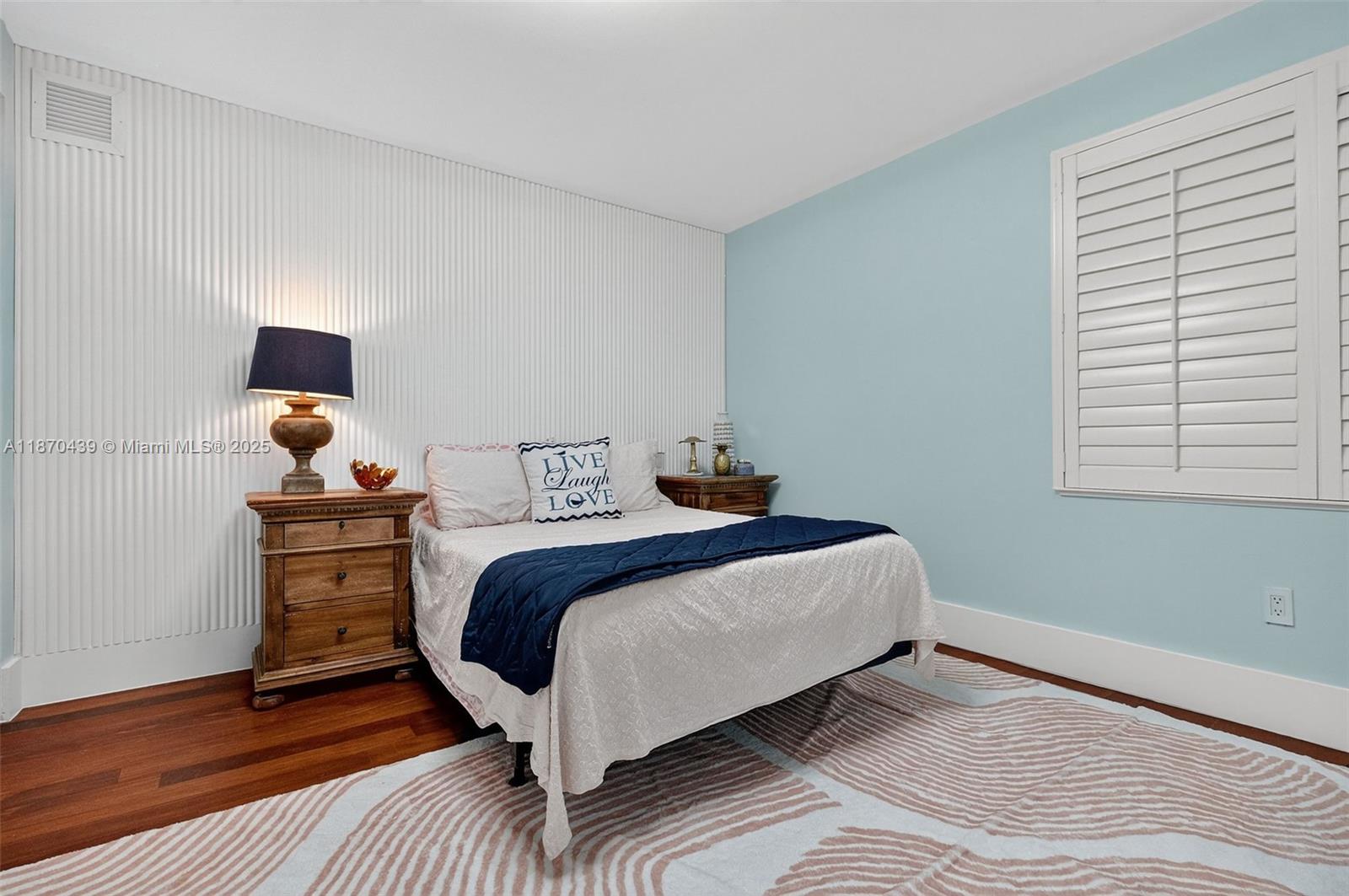 MAR-AZUL CONDO - Residential