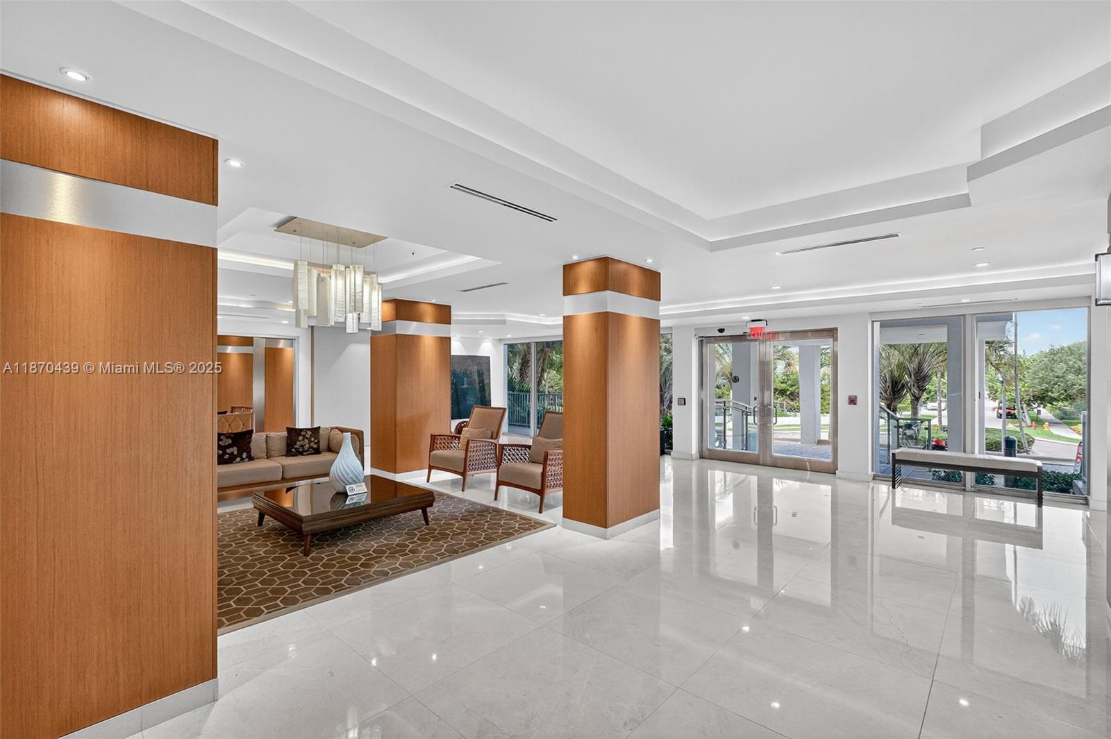 MAR-AZUL CONDO - Residential