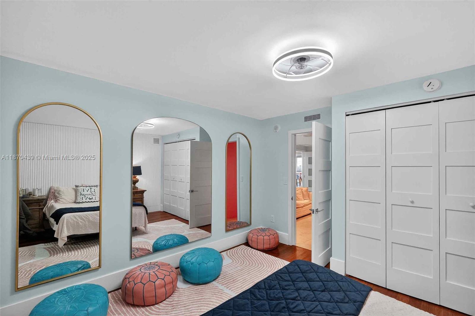 MAR-AZUL CONDO - Residential