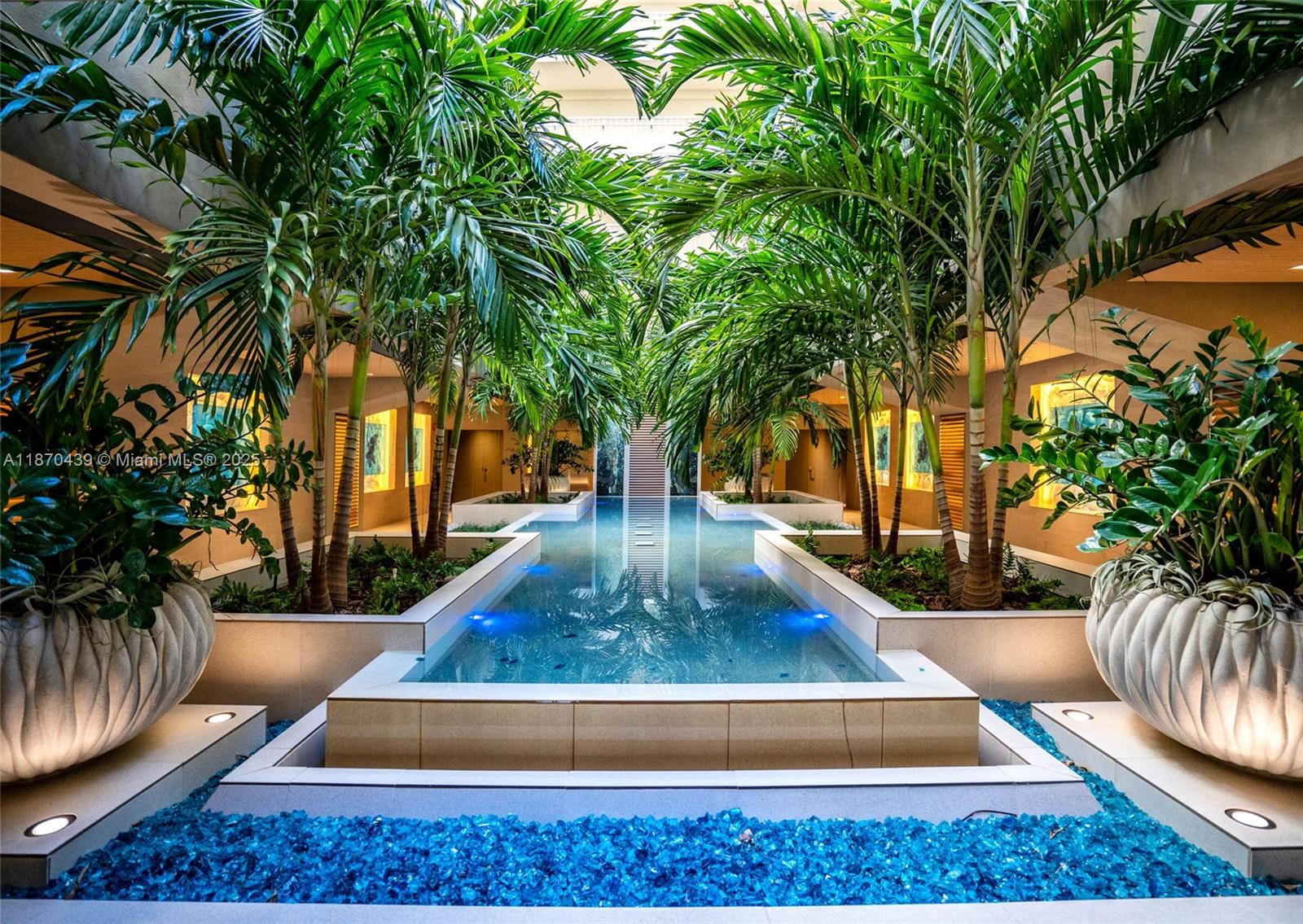 MAR-AZUL CONDO - Residential