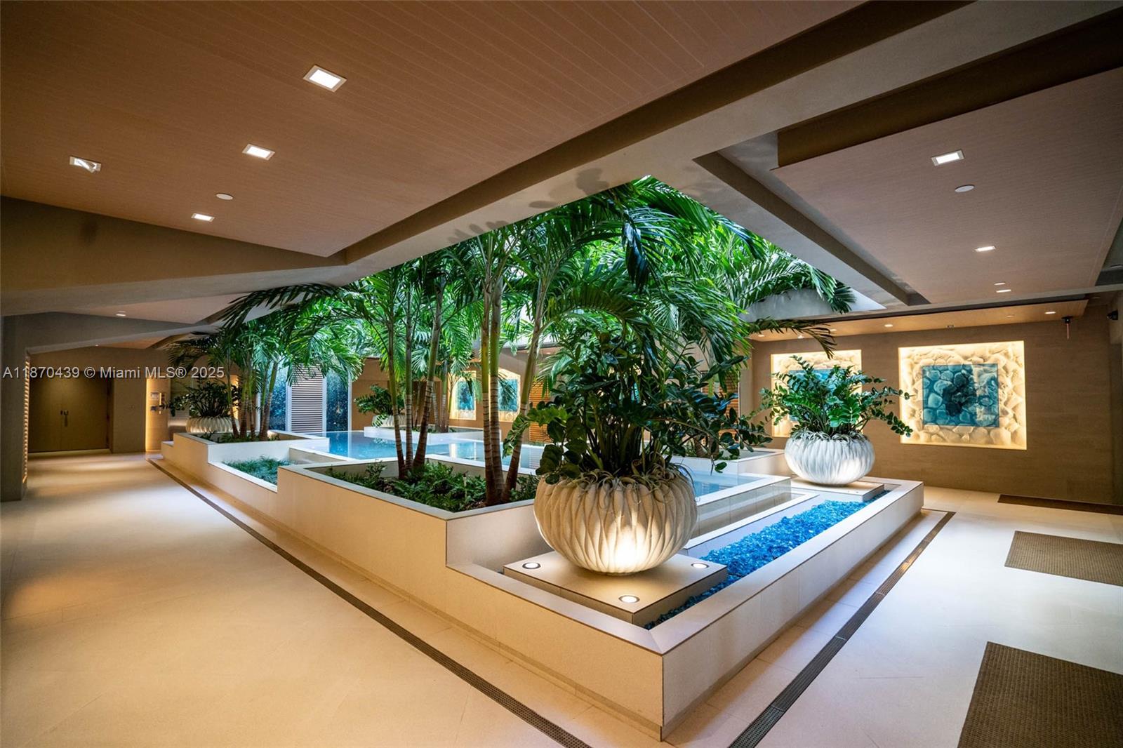 MAR-AZUL CONDO - Residential