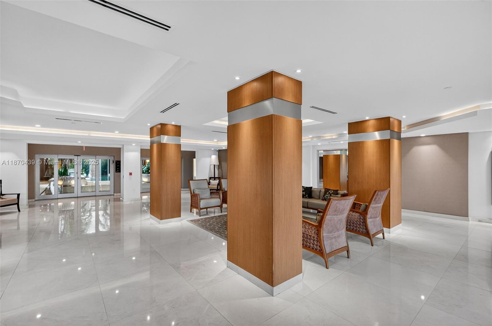 MAR-AZUL CONDO - Residential