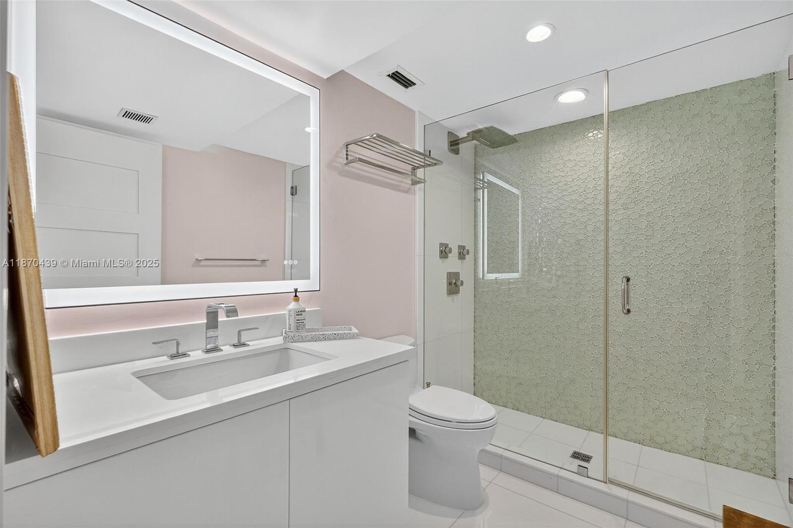 MAR-AZUL CONDO - Residential