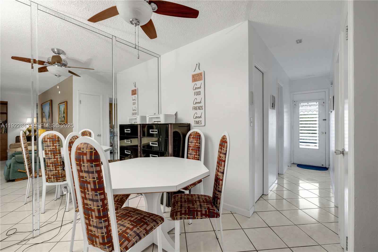 MAR-LEN GARDENS NO 11 COR - Residential