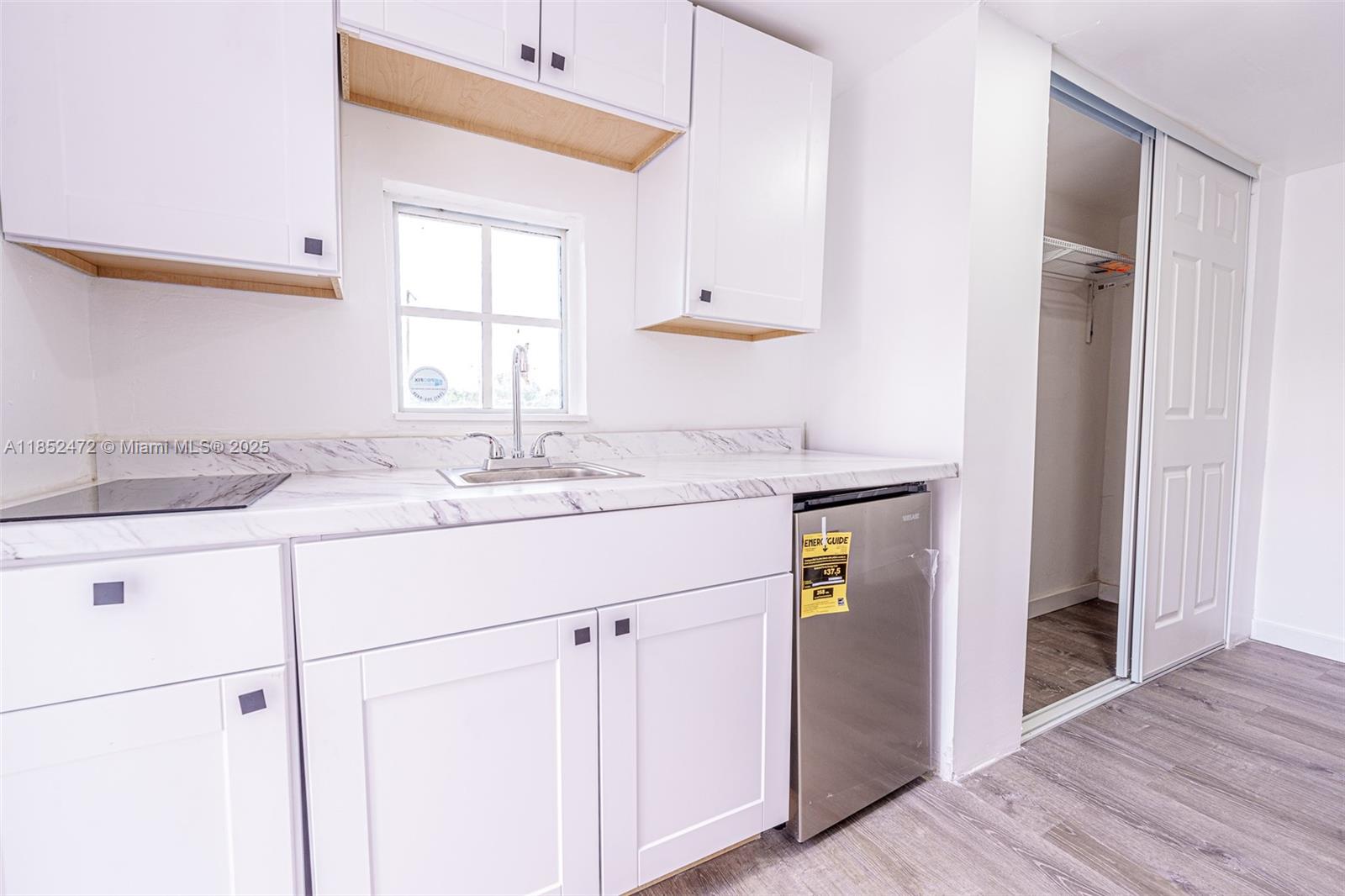 ATLANTIC PARK GARDENS DEL - Residential Lease