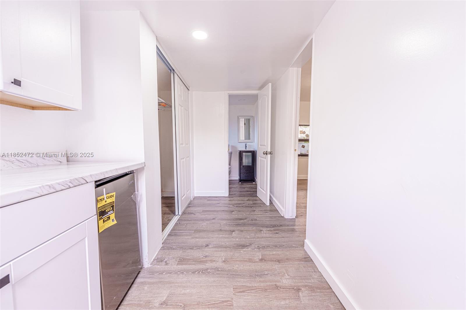 ATLANTIC PARK GARDENS DEL - Residential Lease